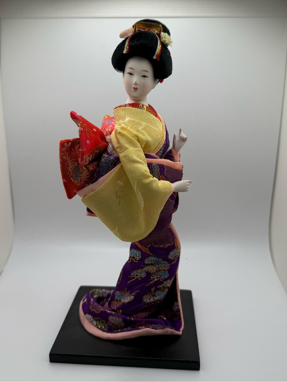Vtg Japanese Geisha Doll in Purple Kimono with Yellow Obi Ethnic Asian doll